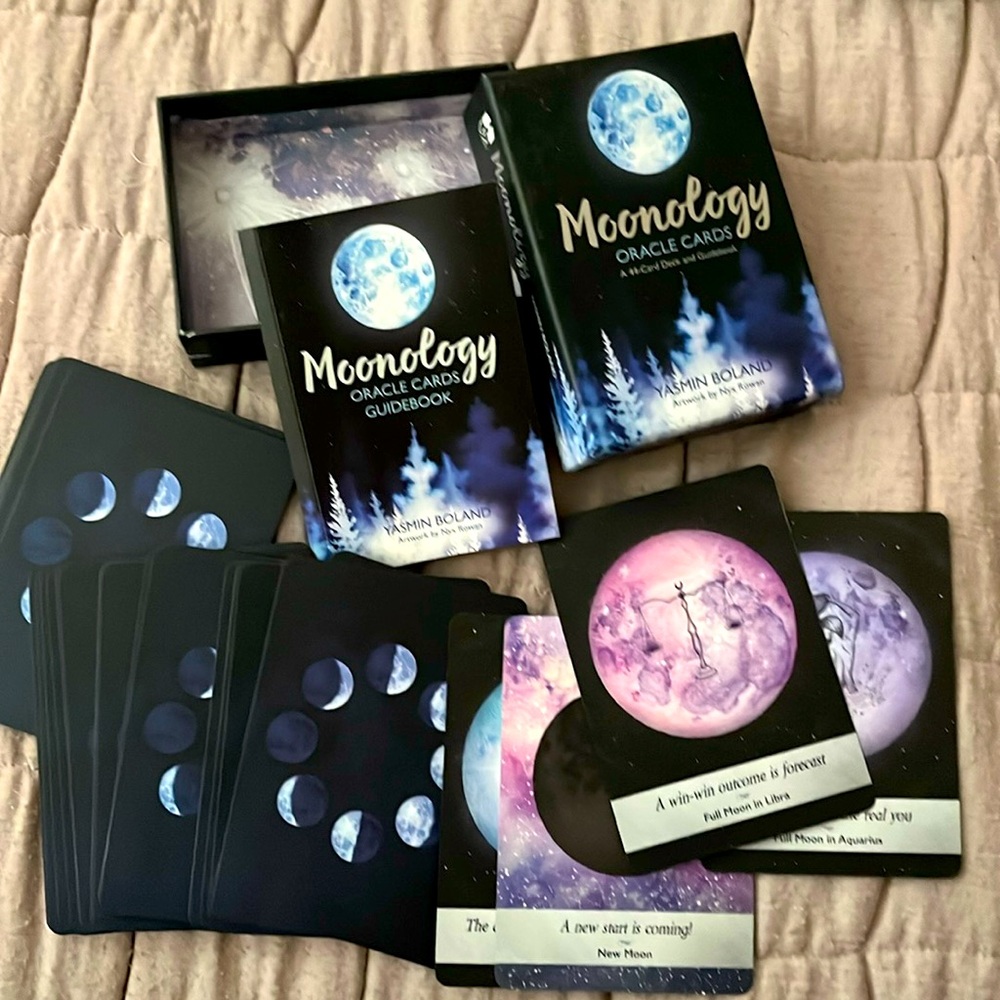 Moonology Oracle Deck
